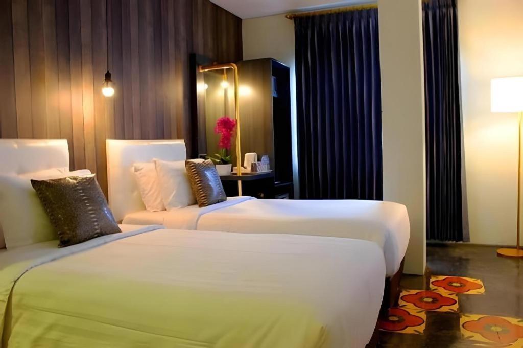 Couleur Hotel Cengkareng Jakarta Exterior photo
